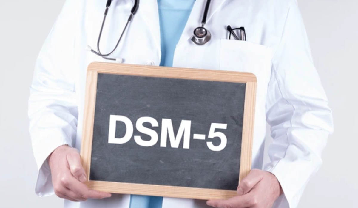 DSM 5